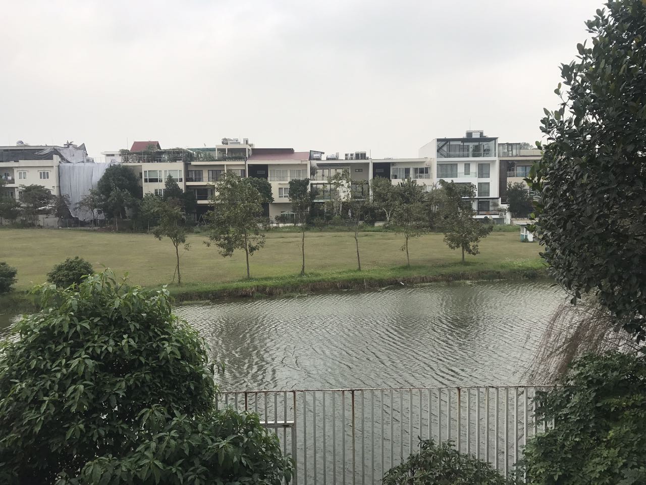 Bán biệt thự sân vườn siêu đẹp dãy T3 Ciputra Hà Nội 5