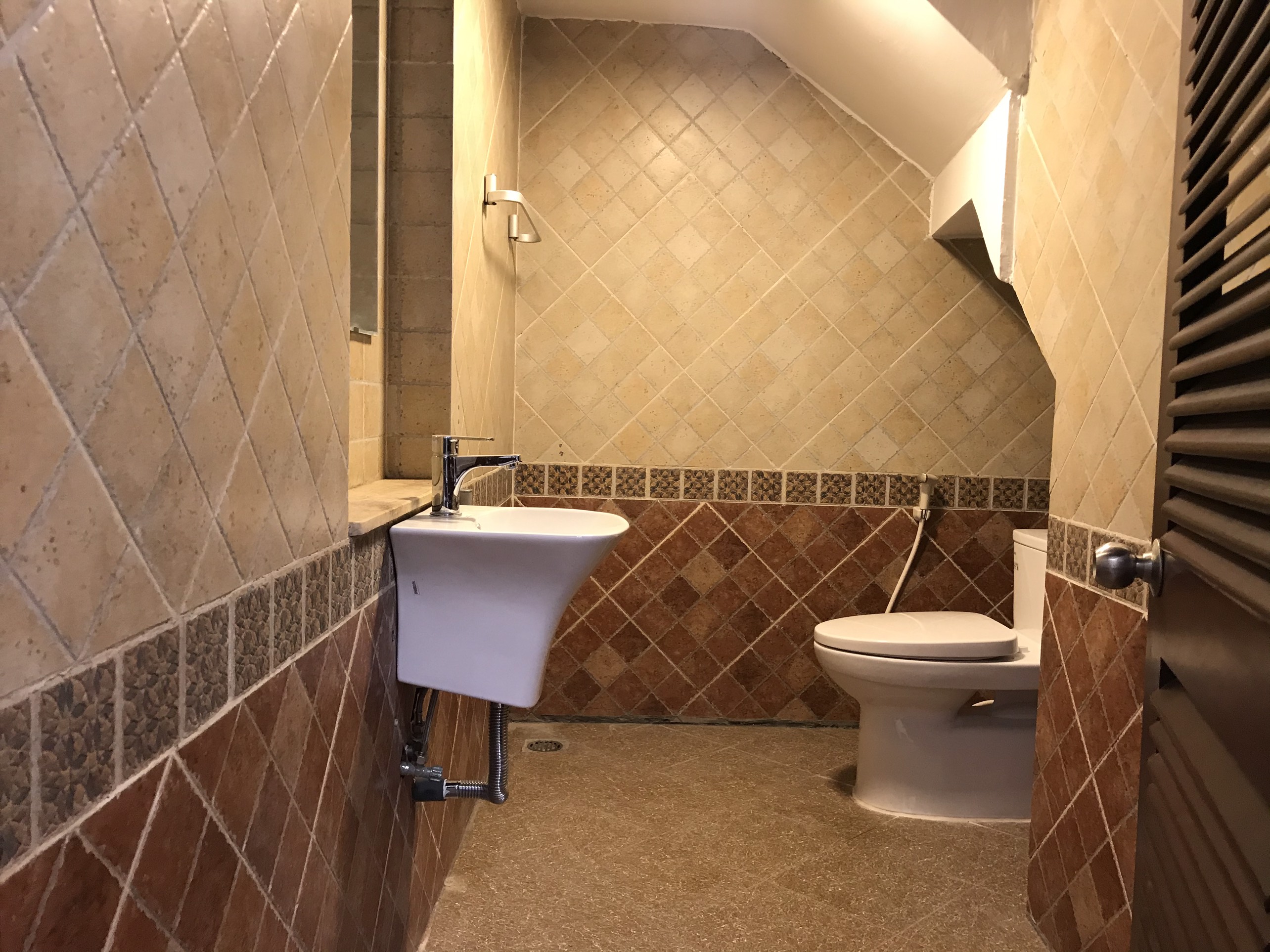 Cho thuê biệt thự căn góc khu C2 khu Ciputra Hà Nội. 4