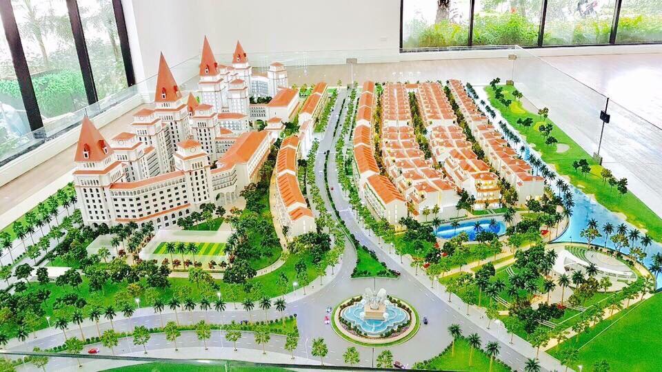 Bán biệt thự đơn lập đẳng cấp số 1 nhìn toàn bộ sân golf hướng đông nam - Sunshine Wonder Villas 2
