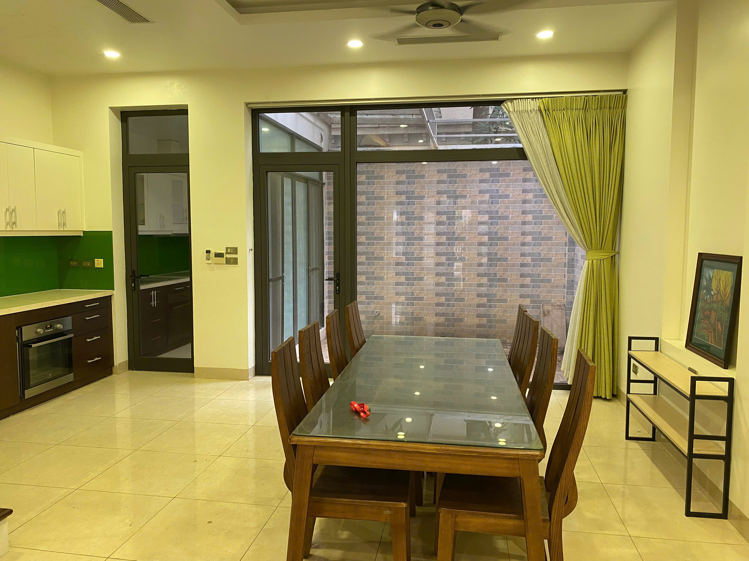 Bán biệt thự lô C2 giá rẻ diện tích 126m2 ở khu Ciputra Hà Nội giá hơn 46 Tỷ 3