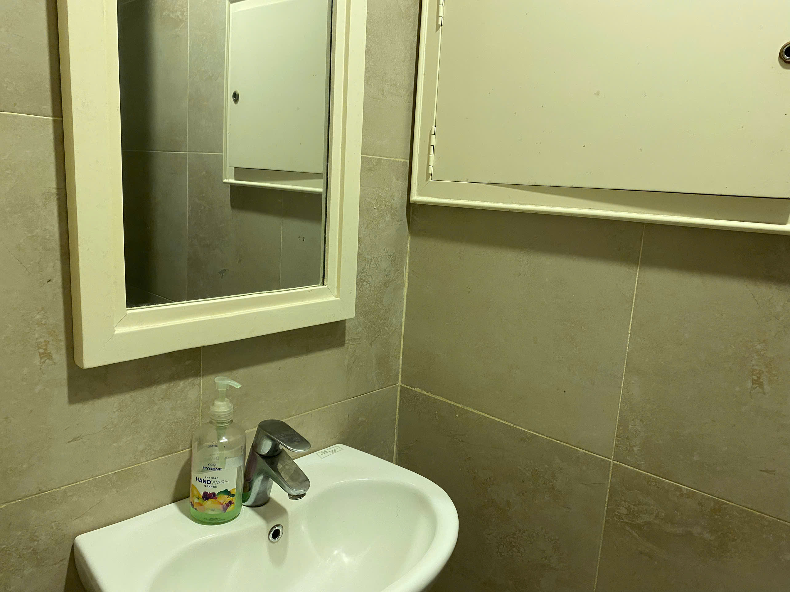 Bán biệt thự lô C2 giá rẻ diện tích 126m2 ở khu Ciputra Hà Nội giá hơn 46 Tỷ 8
