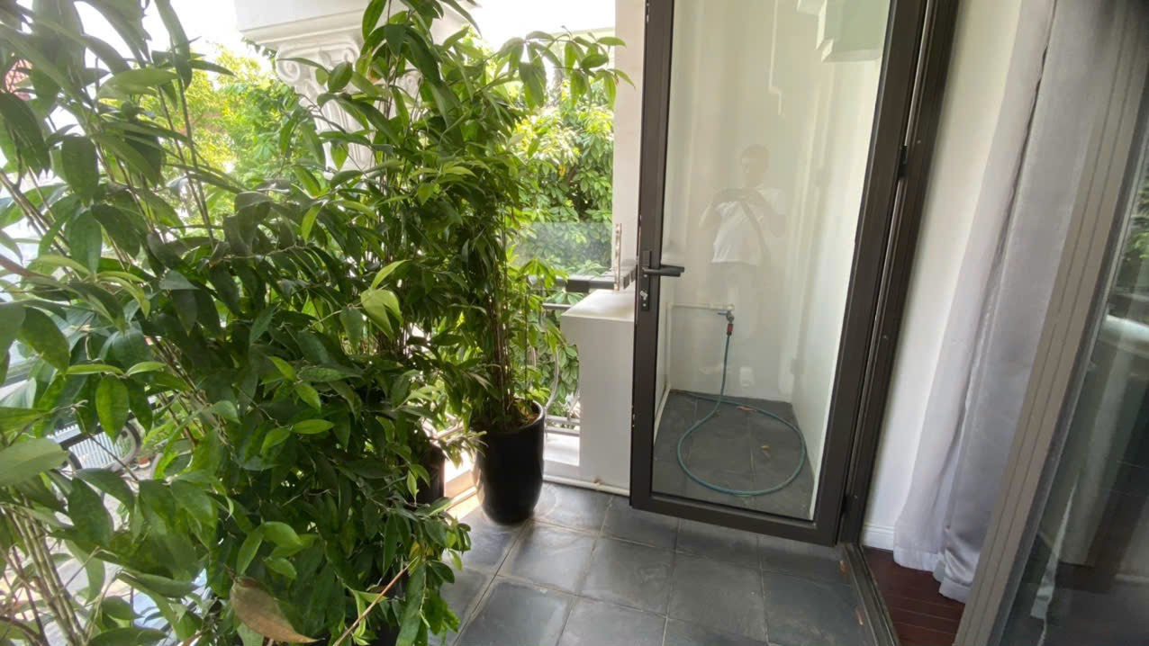 Biệt thự 6 Phòng Ngủ sửa đẹp sân vườn rộng ở lô T1 Ciputra Hà Nội bán giá rẻ 14