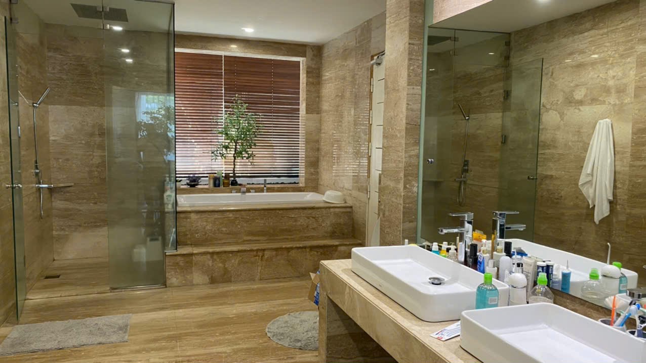 Biệt thự 6 Phòng Ngủ sửa đẹp sân vườn rộng ở lô T1 Ciputra Hà Nội bán giá rẻ 9