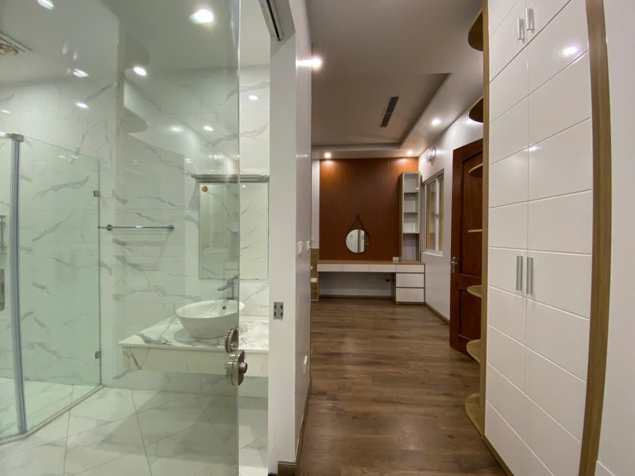 Biệt thự 6 Phòng Ngủ Thang Máy đủ đồ cho thuê giá rẻ ở Lô k5 Khu Ciputra Hà Nội 13