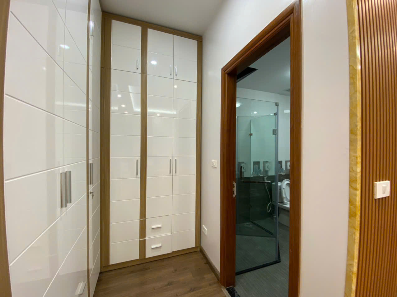Biệt thự 6 Phòng Ngủ Thang Máy đủ đồ cho thuê giá rẻ ở Lô k5 Khu Ciputra Hà Nội 15
