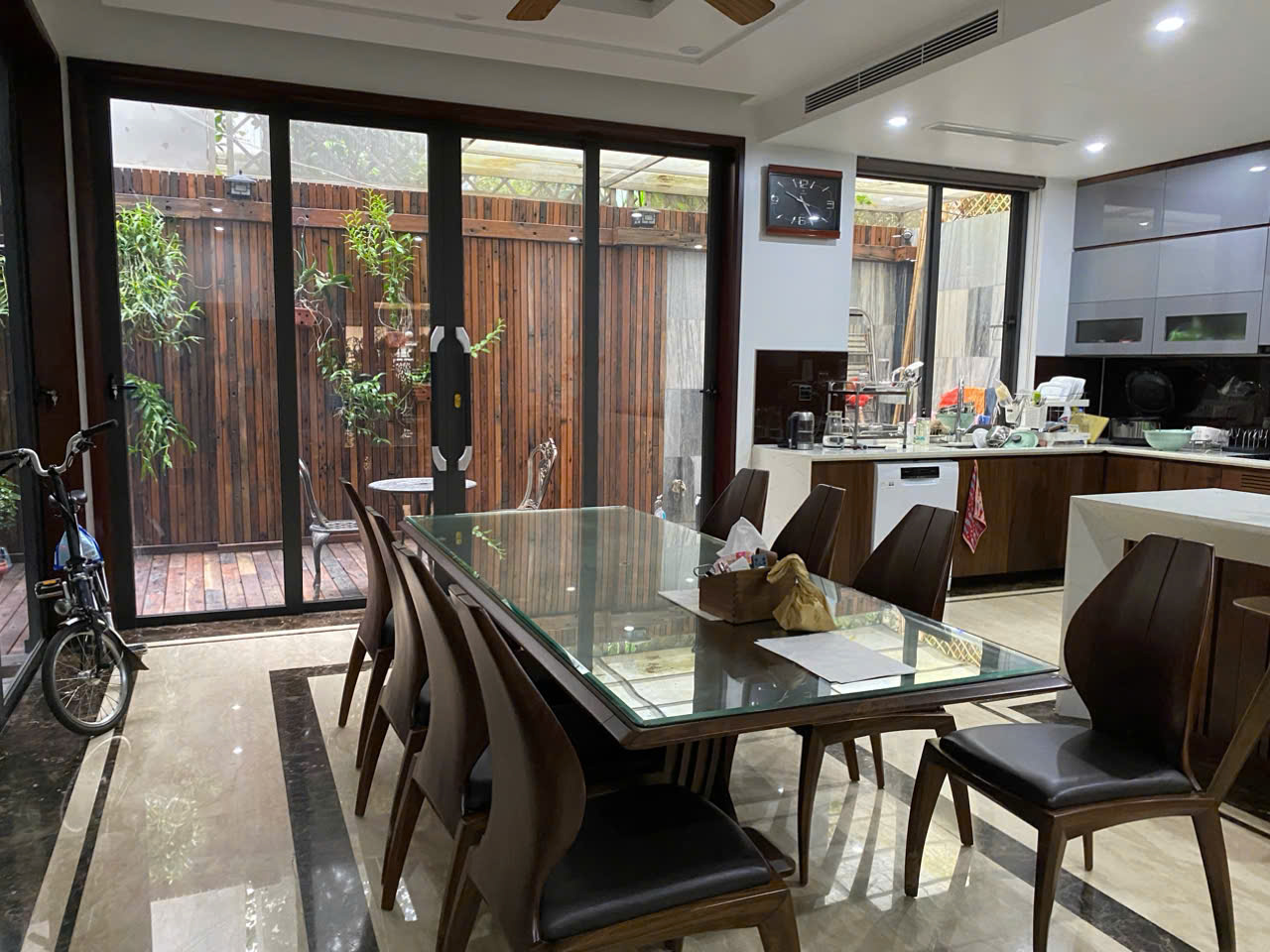 Biệt thự sửa đẹp hướng Đông Nam sửa đẹp giá rẻ ở Lô G1 Ciputra Hà Nội Bán 5