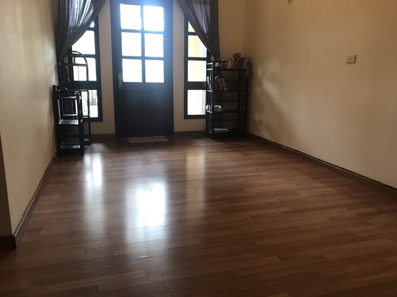Cần bán biệt thự hướng Đông Bắc, khu C1 Ciputra, Tây Hồ 3