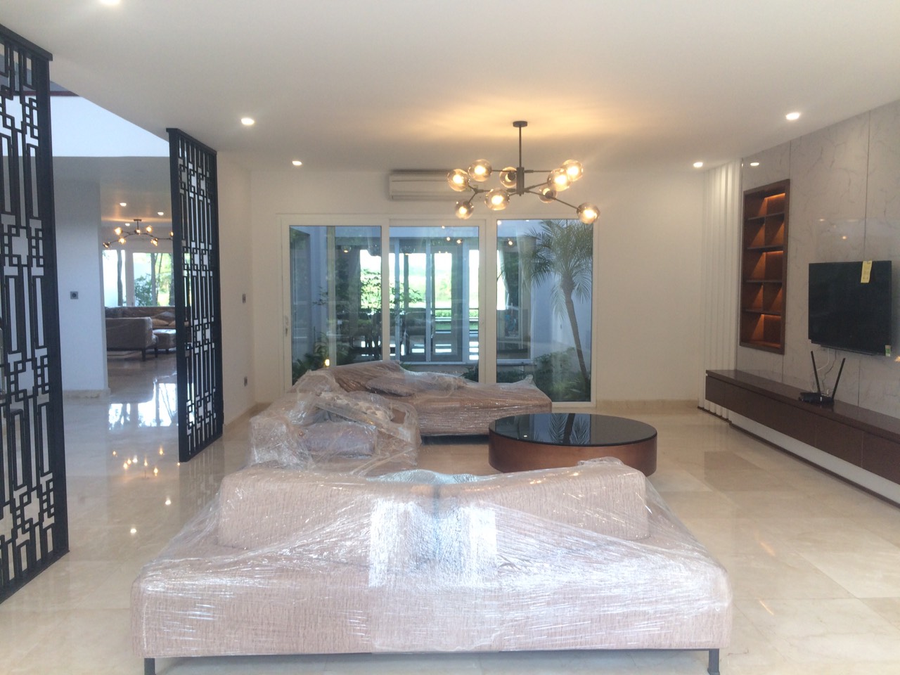 Chính chủ cần cho thuê biệt thự M5 khu Q Ciputra Hà Nội đã hoàn thiện đầy đủ đồ đẹp 2