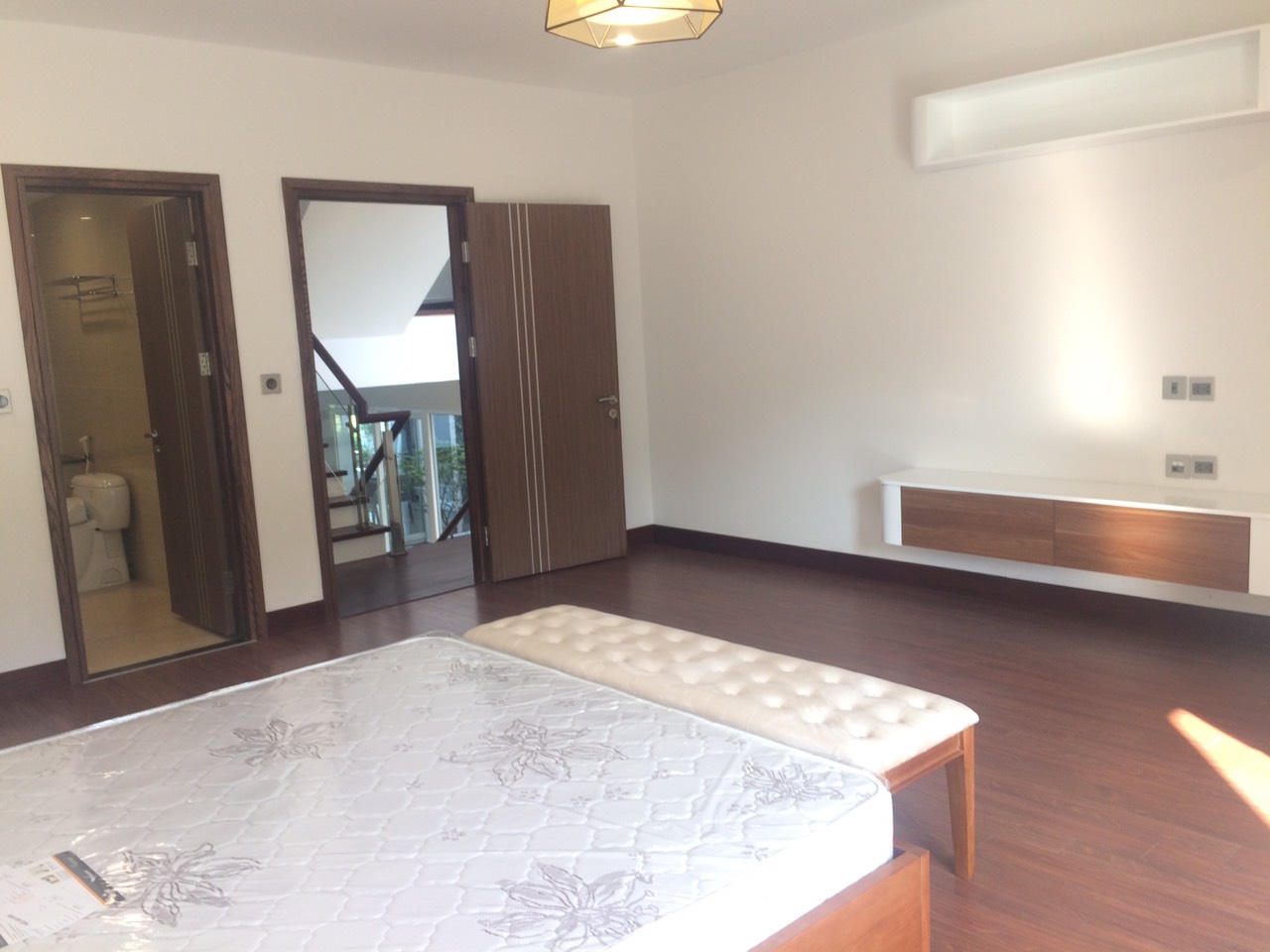 Chính chủ cần cho thuê biệt thự M5 khu Q Ciputra Hà Nội đã hoàn thiện đầy đủ đồ đẹp 7