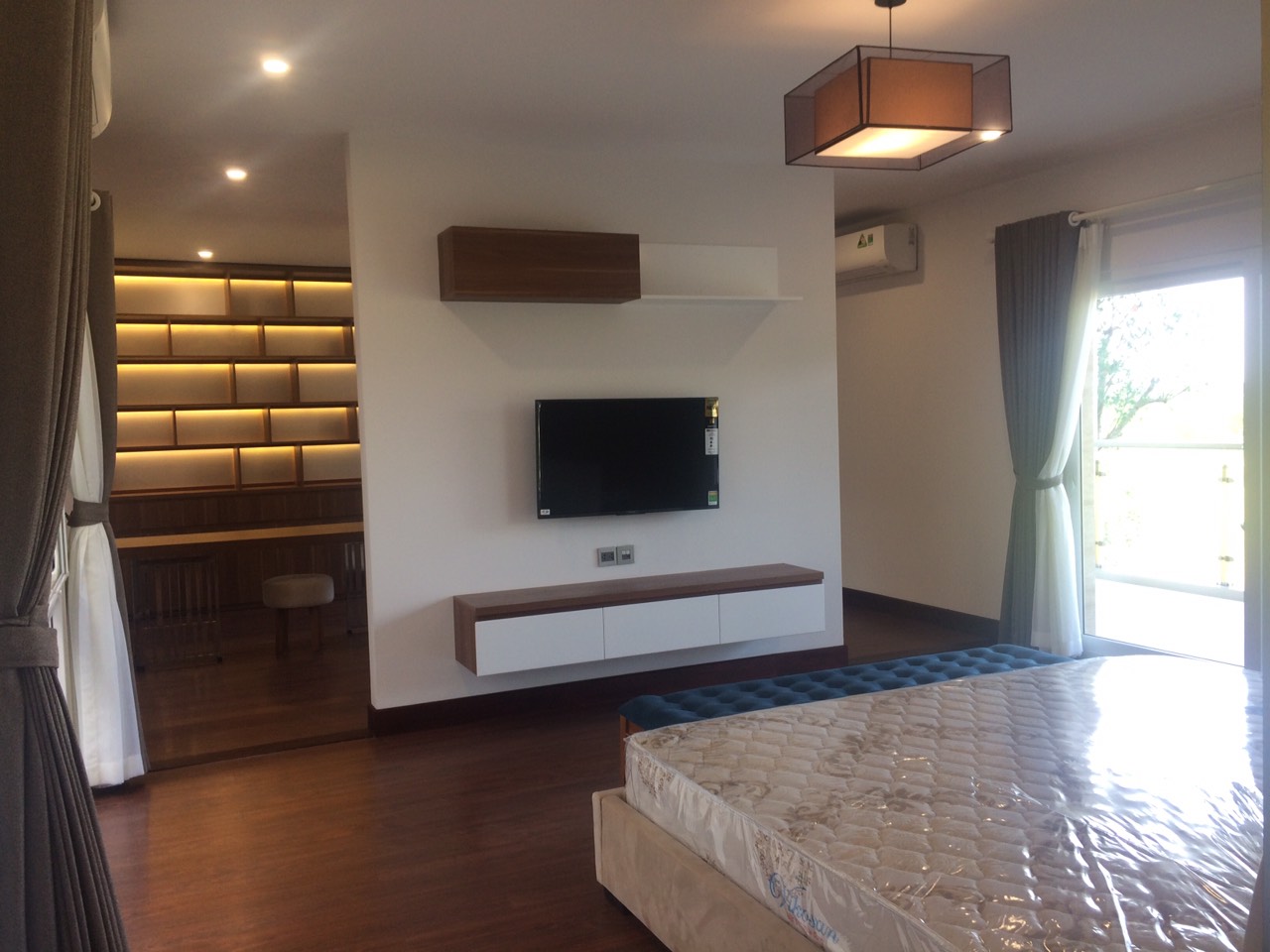 Chính chủ cần cho thuê biệt thự M5 khu Q Ciputra Hà Nội đã hoàn thiện đầy đủ đồ đẹp 8