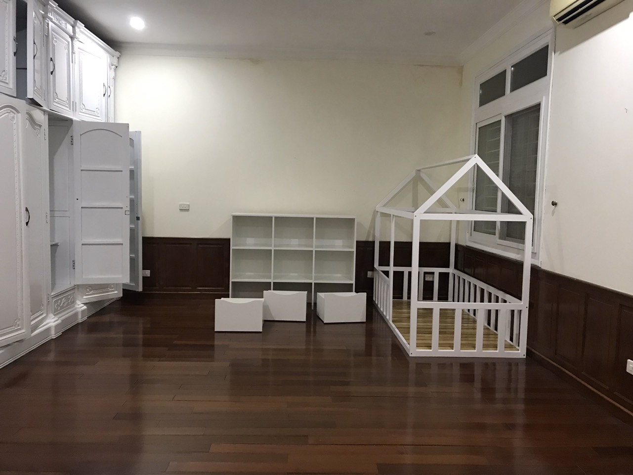 Cho thuê biệt thự đẹp dãy G10 khu Ciputra, quận Tây Hồ, Hà Nội 4