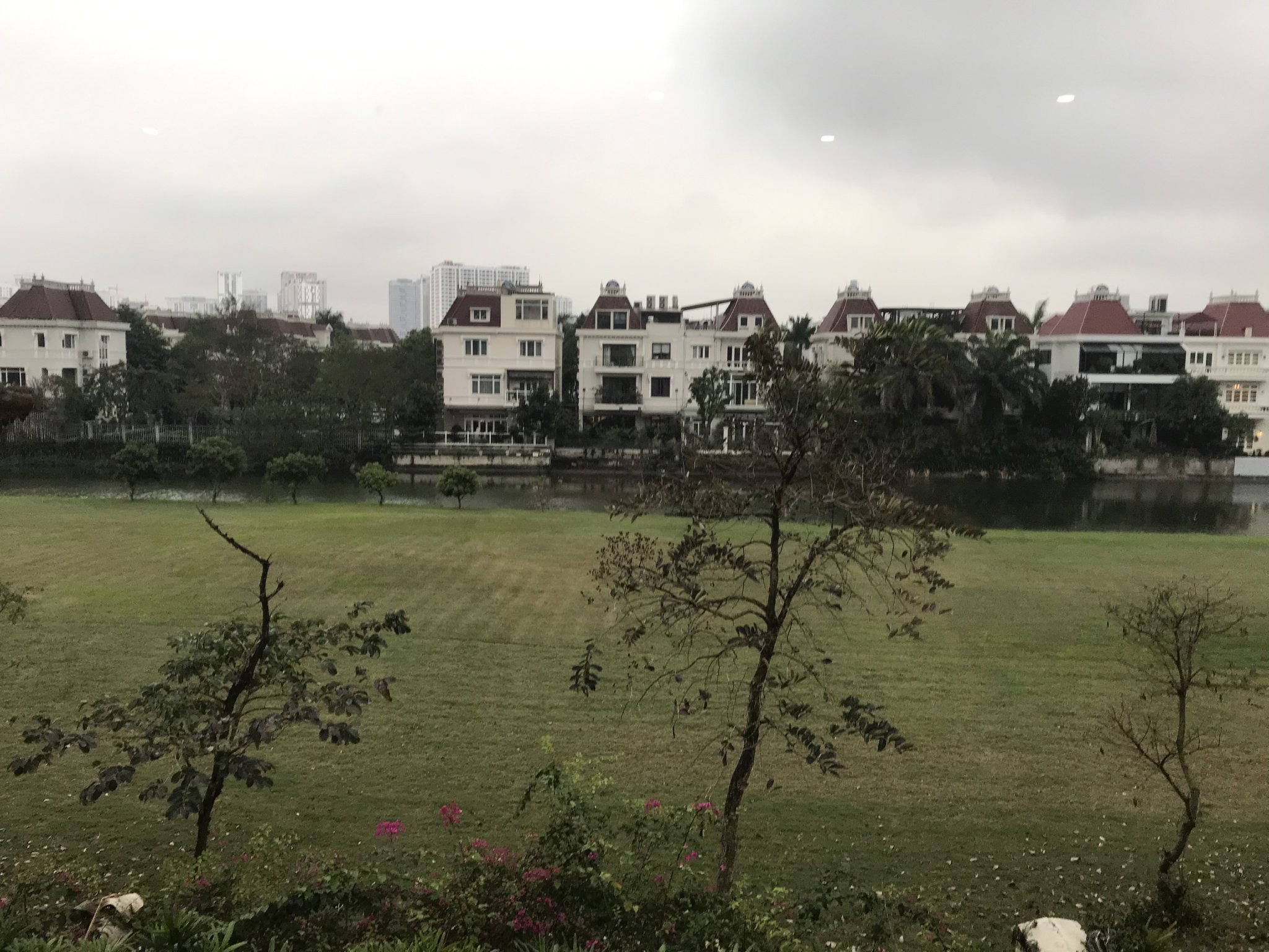 Cho thuê biệt thự khu Q đẹp nhất Ciputra, quận Tây Hồ, Hà Nội 9